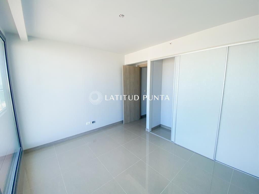 Piso alto en Brava, 2 dormitorios