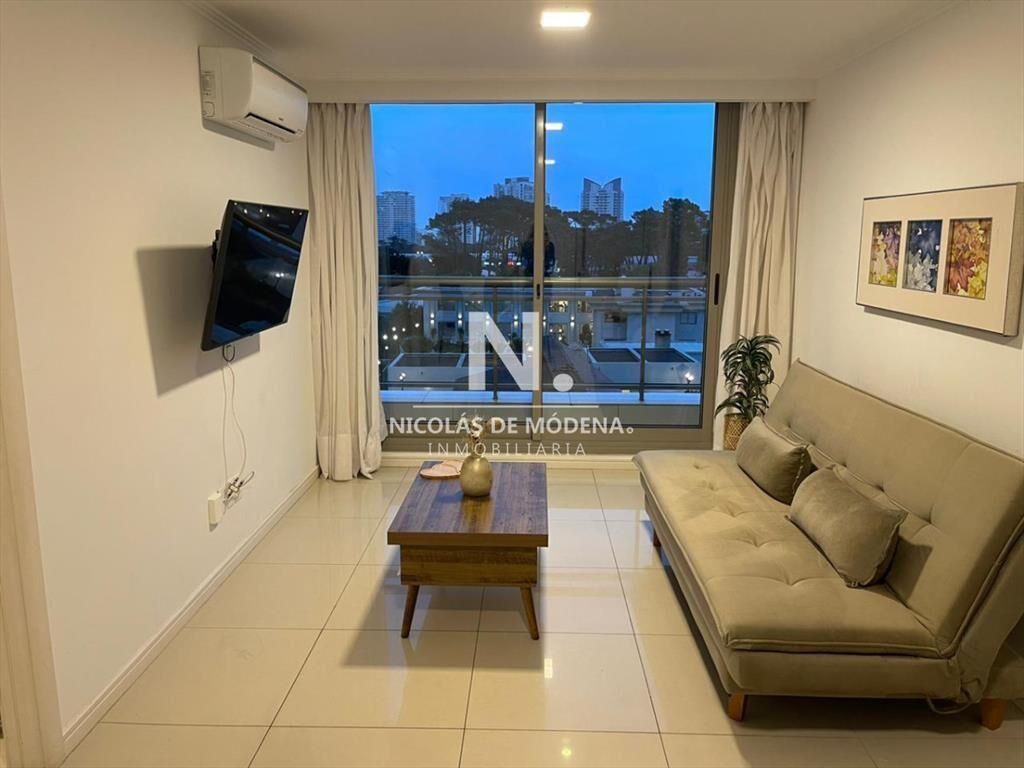 Apartamento de 1 dormitorio en Edificio con muy -