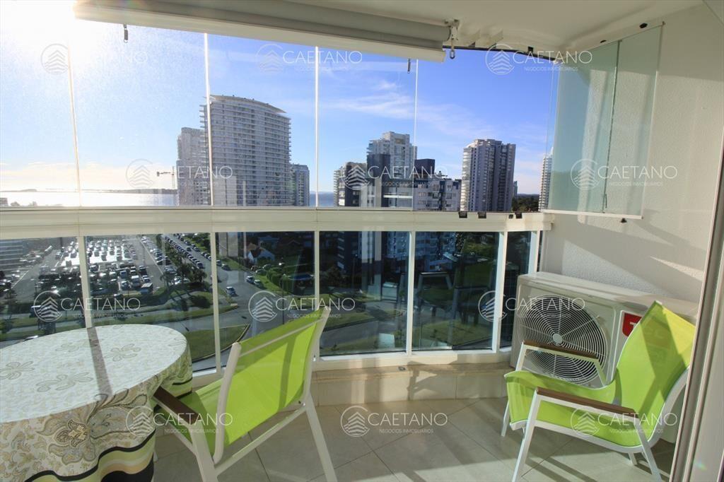 Apartamento con servicios en venta y alquiler en