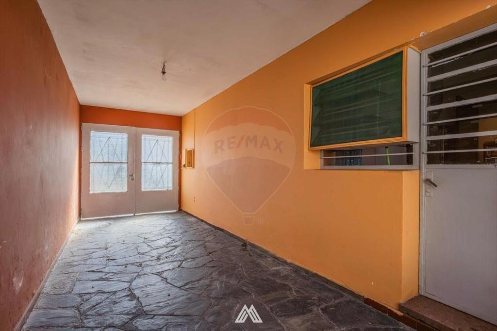 VENTA CASA 3 DORM, 1 B, JARDIN, GALPON, COCHERAS