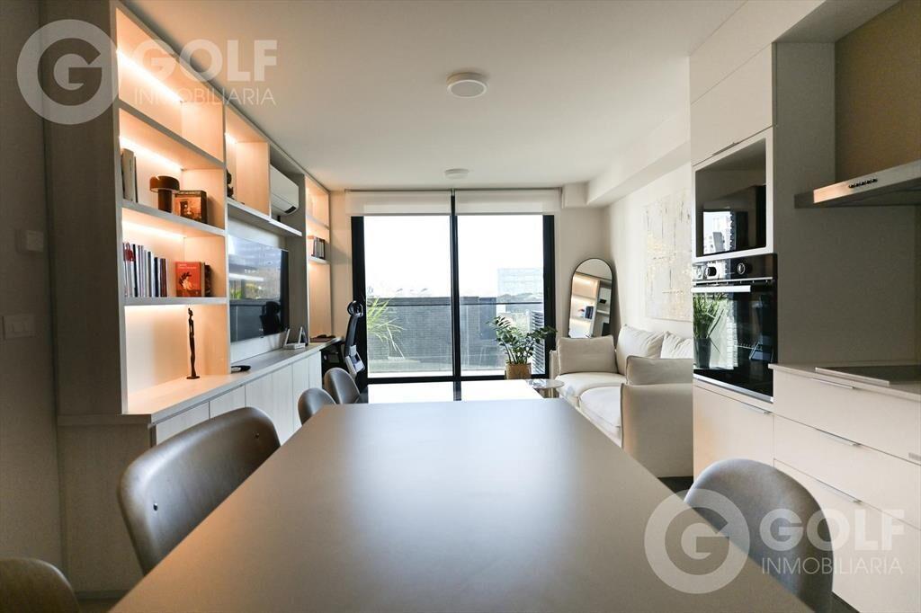 Venta de Apartamento de 1 dormitorio con cochera Punta Carr