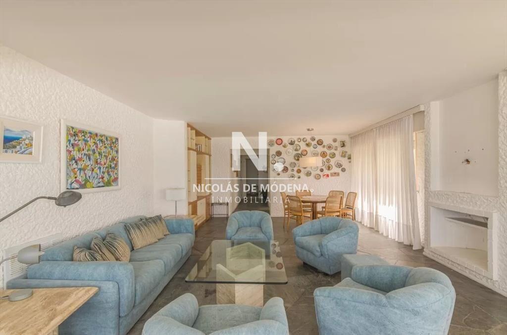 Apartamento en venta de 3 dormitorios en Punta