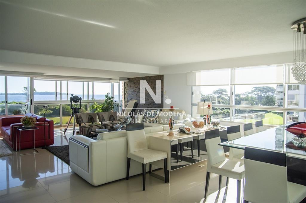 Departamento con agradable vista y excelente