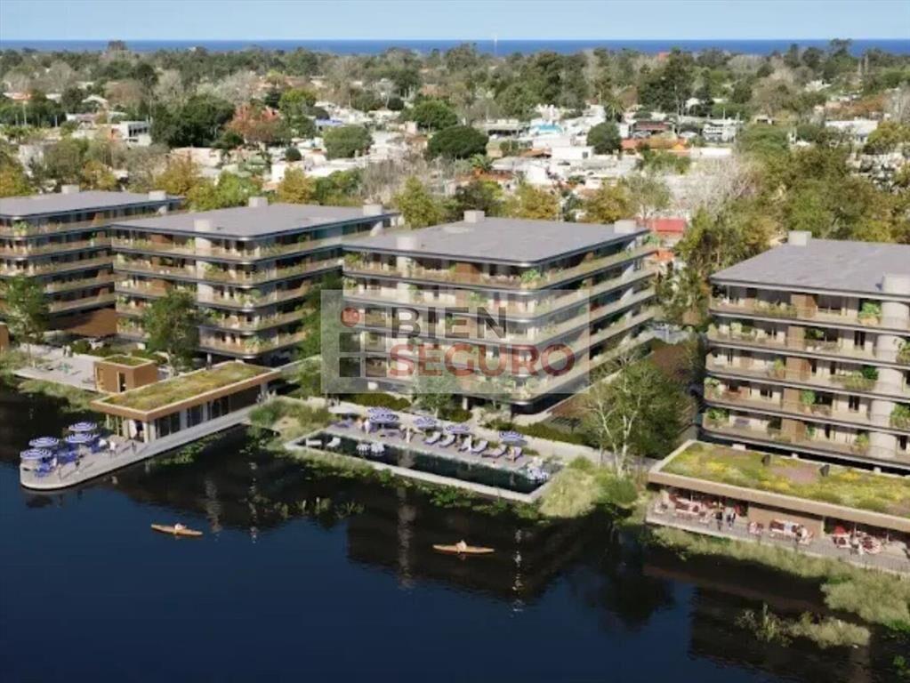 Impecable apartamento de 3 dormitorios en venta en Parque C
