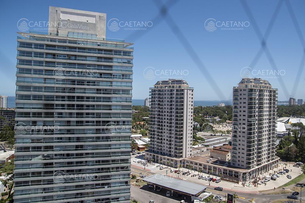 Hermoso PentHouse con vista al mar.