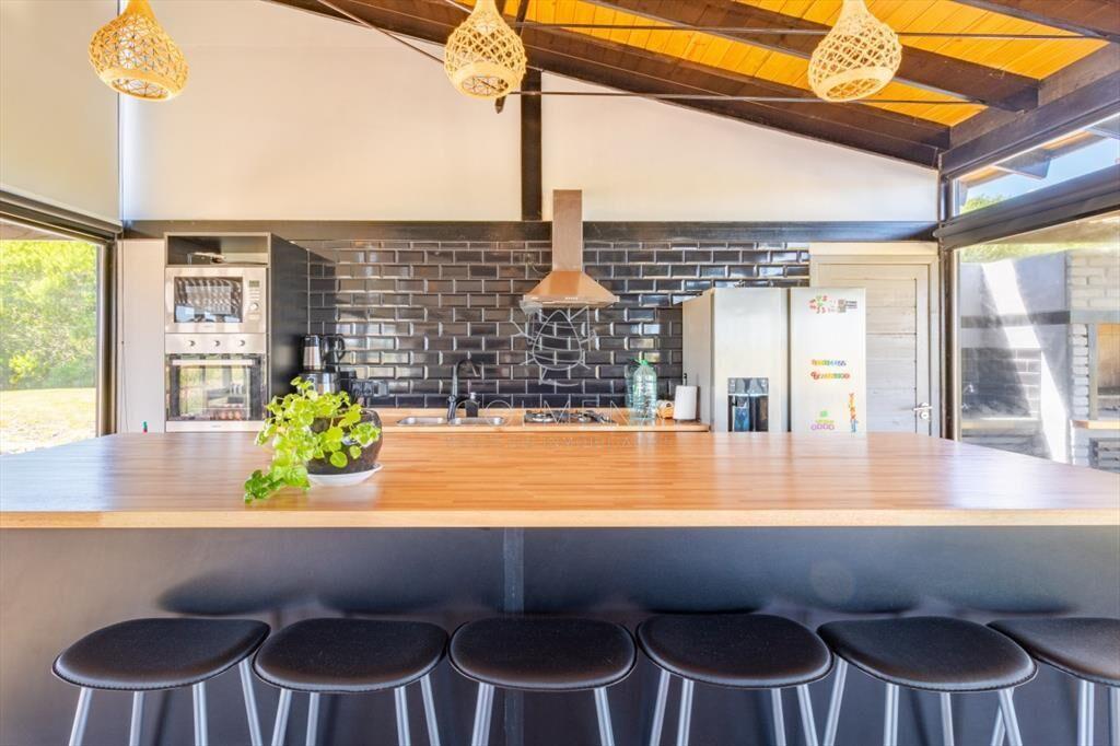 Moderna casa en barrio privado El Quijote en