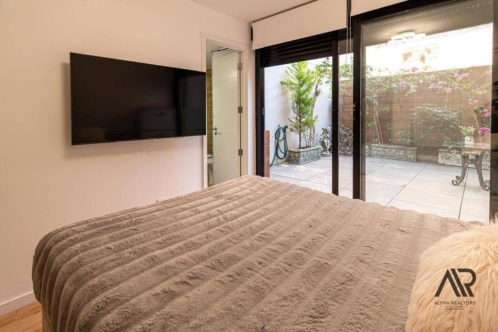 Apartamento en venta c/ cochera en Puerto Buceo