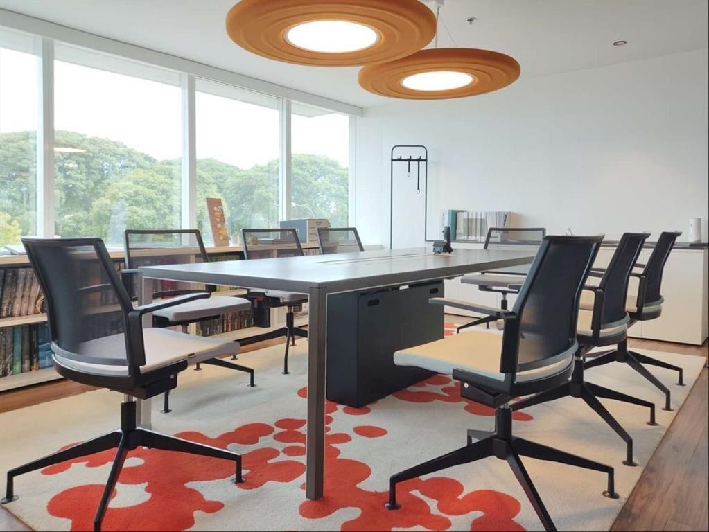 ALQUILER OFICINA World Trade Center, 225 m2, 2 gges