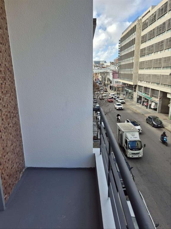 ALQUILER DE APARTAMENTO CENTRO A NUEVO. EN SEGUNDO PISO POR