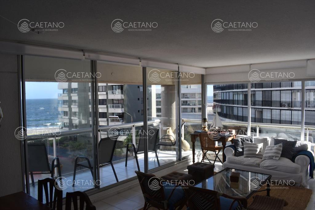 Apartamento en Peninsula, alquiler 2 dormitorios con vista