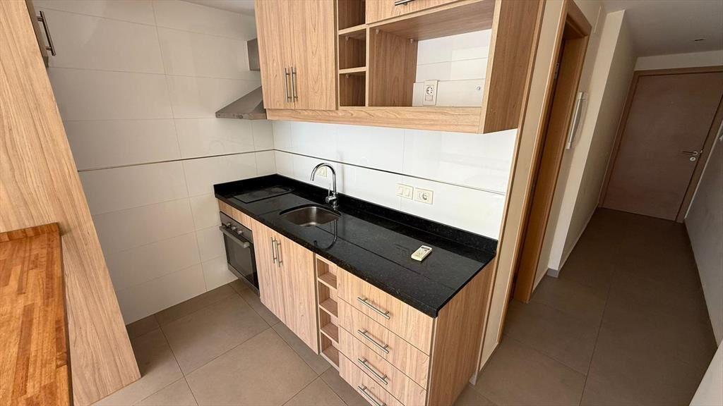 26 de marzo y Buxareo , 30 m2, nuevo, gimnasio, lavadero !!