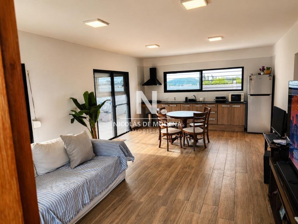 En venta casa de 2 dormitorios en Barrio 4H,