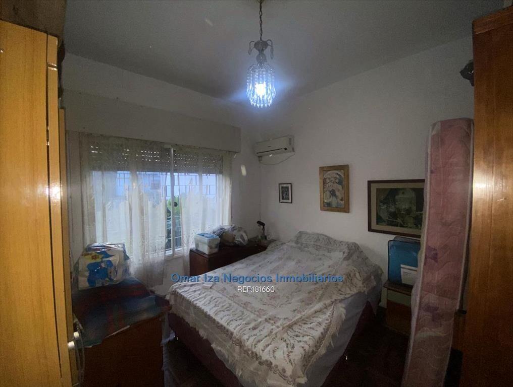 Venta casa prox Mercado Modelo 3 dormitorios con apto