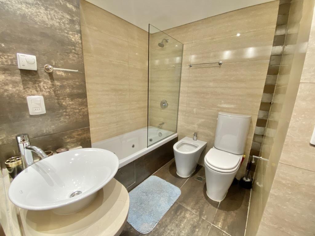 VENTA DE APARTAMENTO DE 2 DORMITORIOS EN MIAMI
