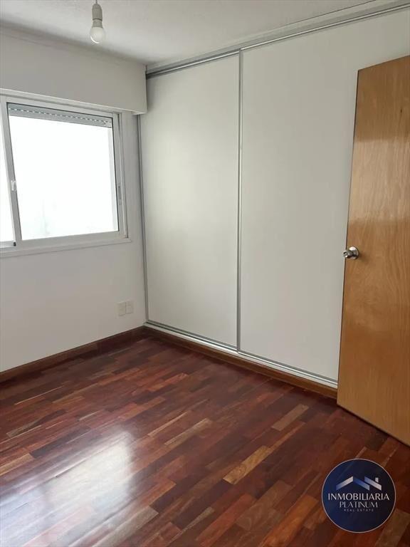 Apartamento en alquiler c/ cochera en Pocitos