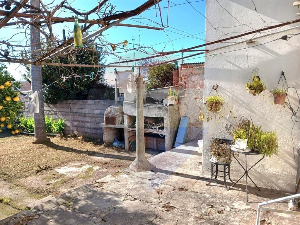 Venta casa en PH en Cerrito de 2 dormitorios .