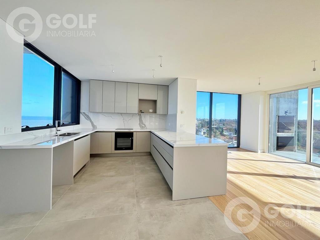 Venta de Dúplex 3 Dormitorios en la Rambla de Carrasco – BI