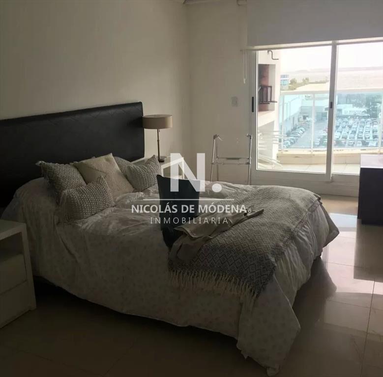 Departamento de 2 dormitorios con parrillero en