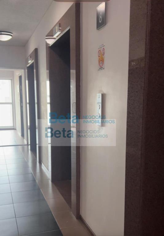 VENTA OFICINA TORRE DE LOS PROFESIONALES CON