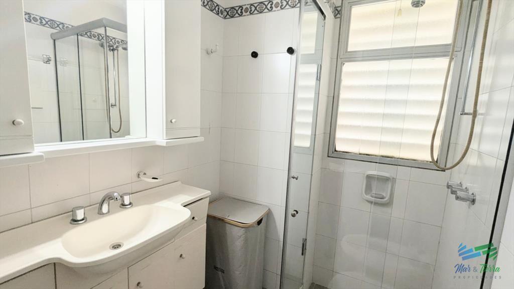 En venta apartamento 2 dormitorios con vista al mar y puert