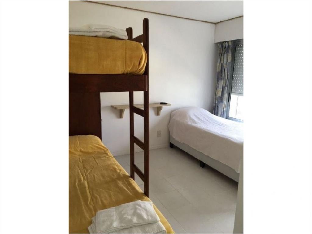 Apartamento en Mansa, 3 dormitorios *