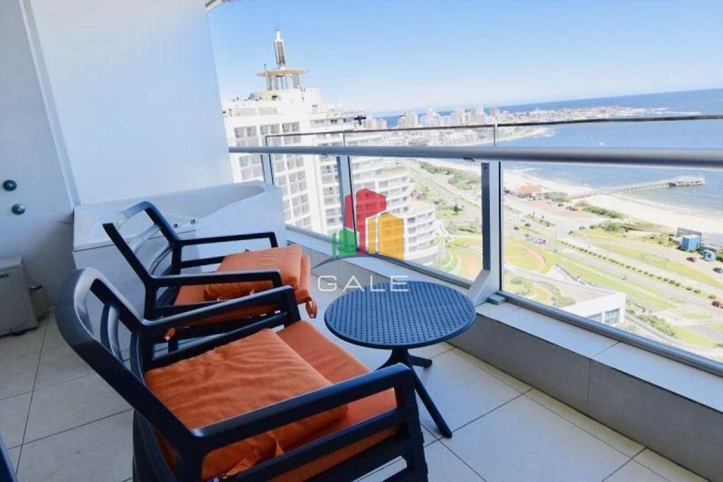 Apartamento en venta Playa Mansa 2 dormitorios