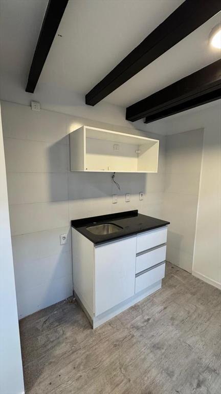 Excelente loft en ciudad vieja por peatonal Sarandí.