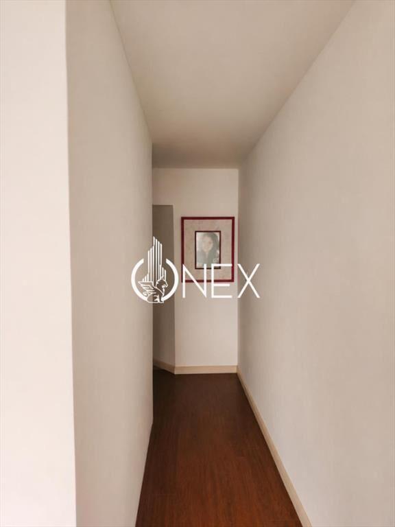 Venta monoambiente con dormitorio definido en al