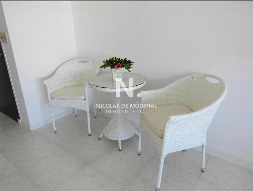 Venta y alquiler de apartamento en Esturión La