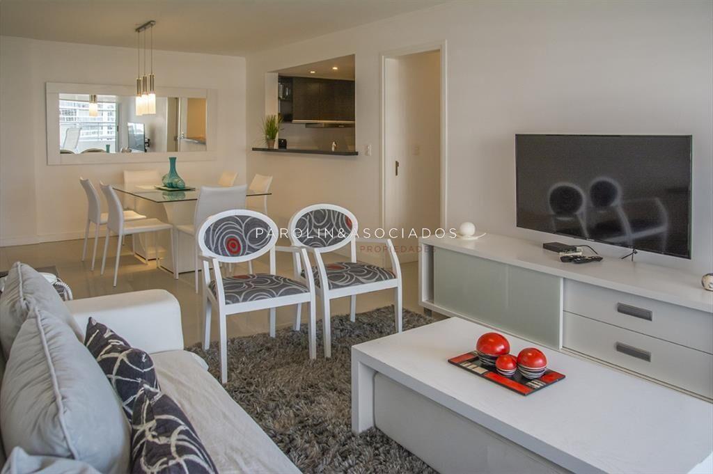 Apartamento en venta de 3 dormitorios en Forest Tower , Pun