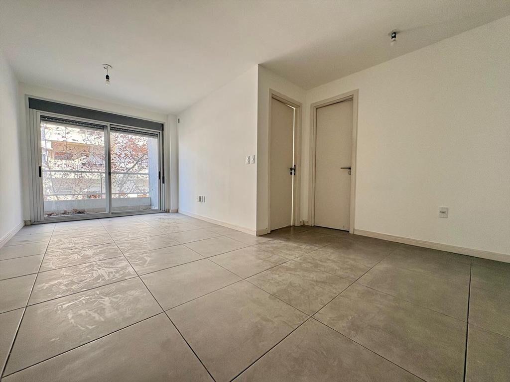 ALQUILER APARTAMENTO 1 DORMITORIO, BALCON, CENTRO