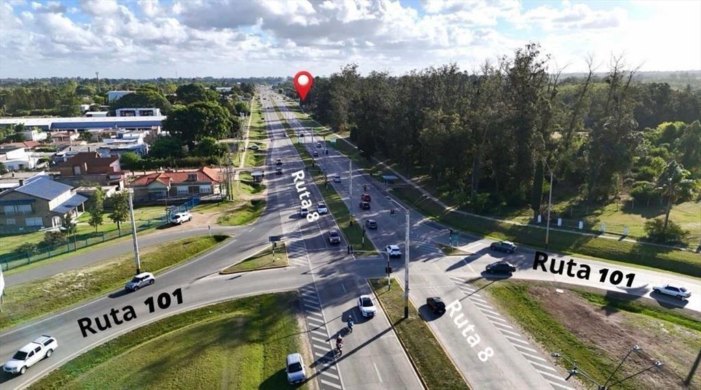 Vendo Financio PermutoTerreno 6.000 m2 Ruta 8