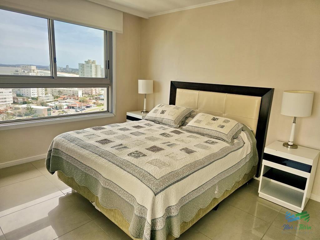 Alquiler apartamento Torre Imperiale de 4 frente