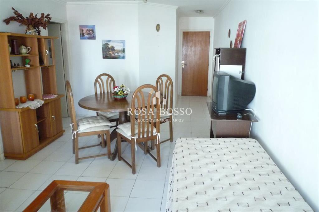 Apartamento en Brava, 1 dormitorios *