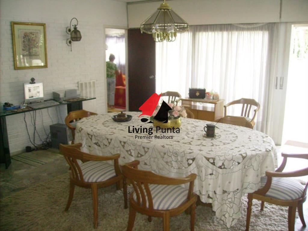 Casa en Mansa, 4 dormitorios