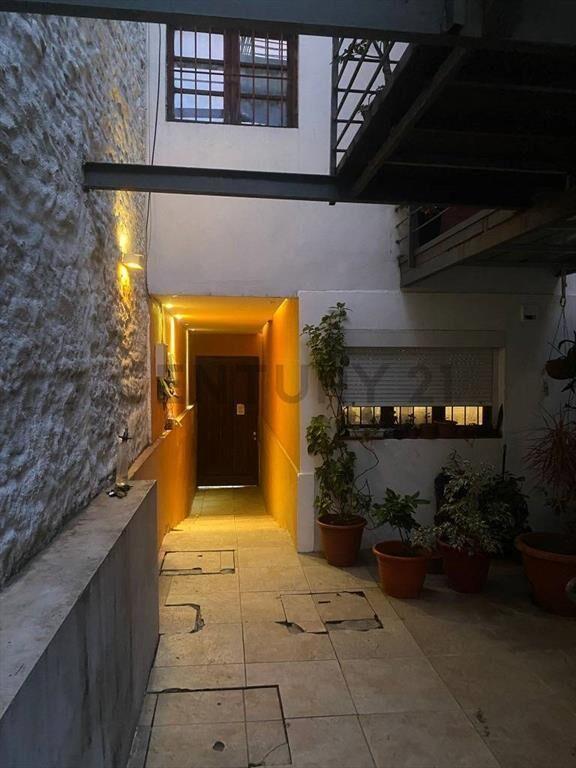 VENTA PROX A RAMBLA|2dormitorios|2baños|patio,ACEPTA BANC...