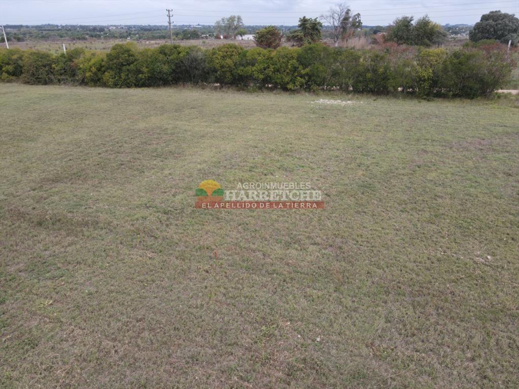 Terreno en Progreso, 360 m   en Jardín de los