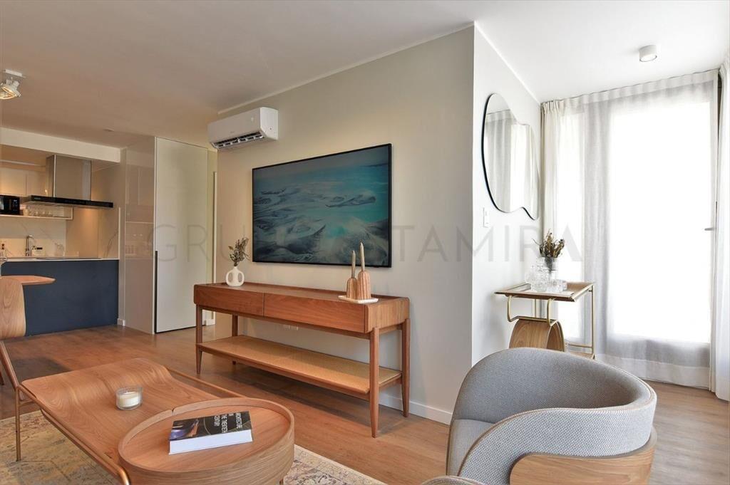VENTA APARTAMENTO 1 DORM POCITOS CON BALCON