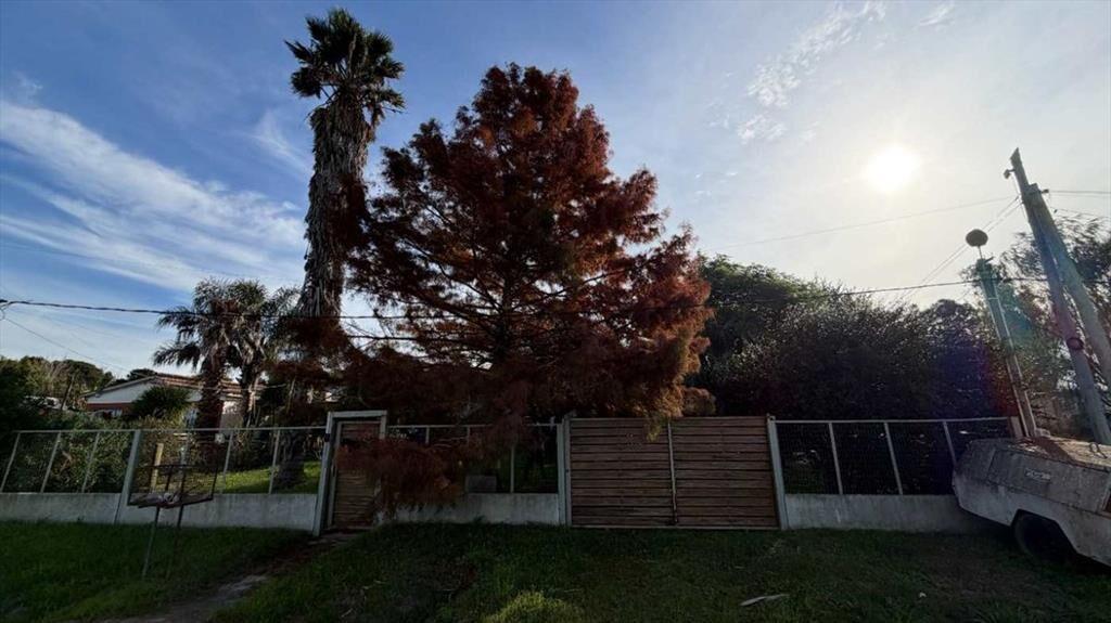 Vendo casa 3 Dormitorios galpón Barros Blancos