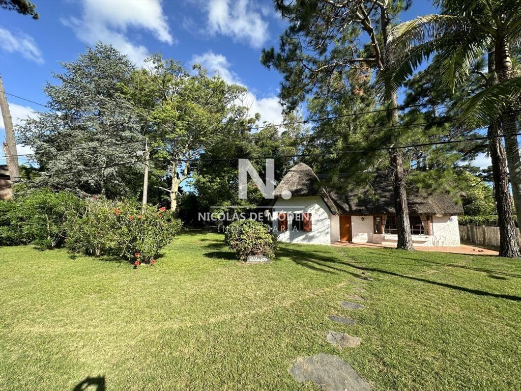 Venta casa de 3 dormitorios en Pinares