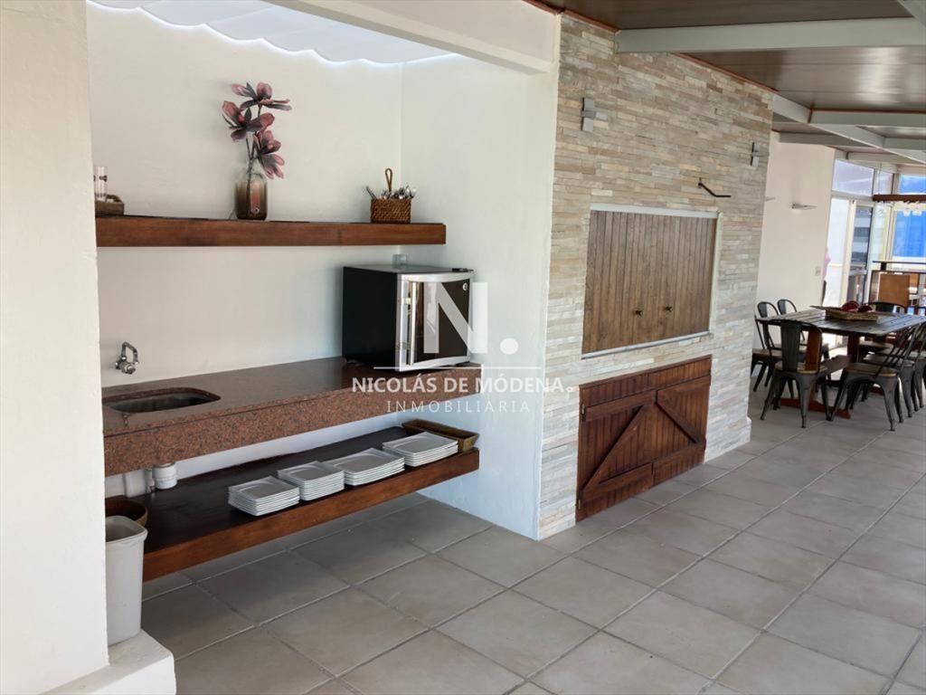 Hermoso Penthouse de 3 dormitorios en Punta del