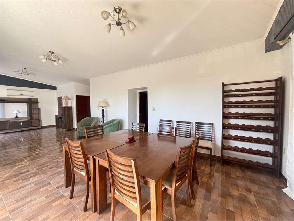 Venta de Apartamento 3 dormitorios en Atlántida con parrill
