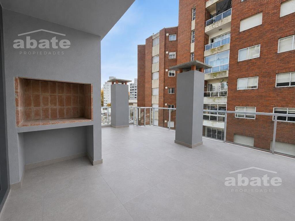 Venta apartamento 1 Dormitorio en Cordón con Parrillero y g