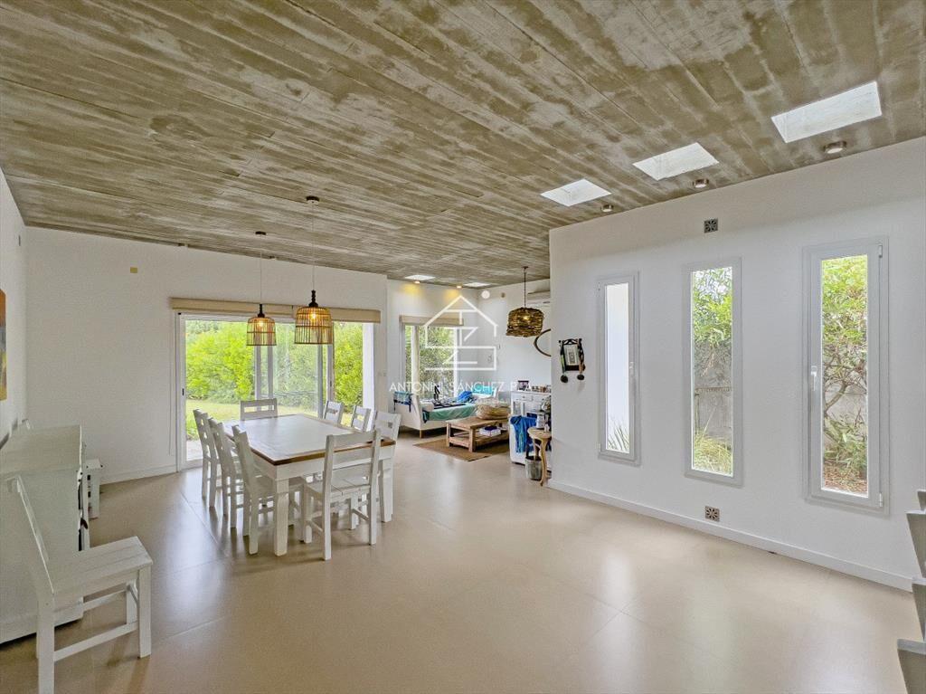 Casa en venta de dos dormitorios en Altos de Montoya