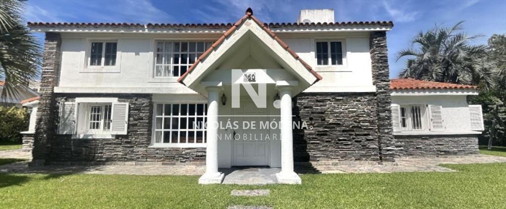 Casa en San Rafael - Punta del Este, de 5 en