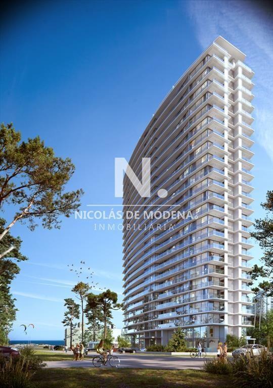 Lanzamiento, Playa Brava - Torre Manglar Albor, 2
