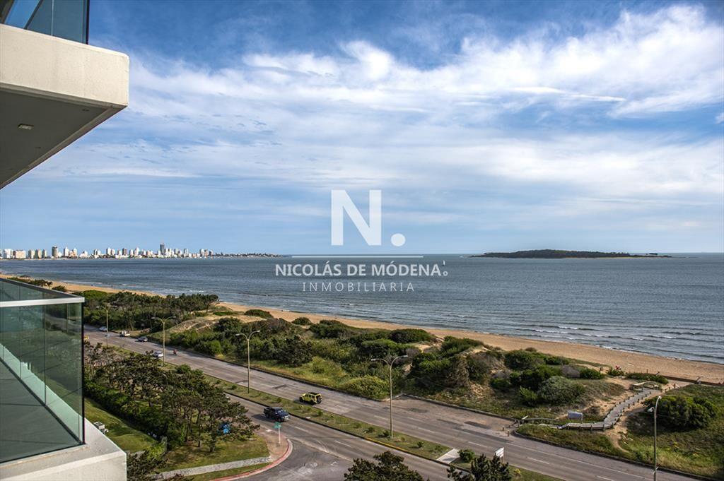 Espectacular departamento de 3 dorm. en alquiler