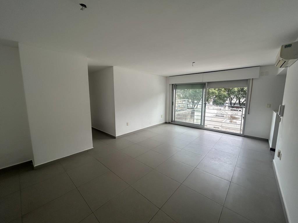 Venta de Apartamento con 2 dormitorios en Malvin