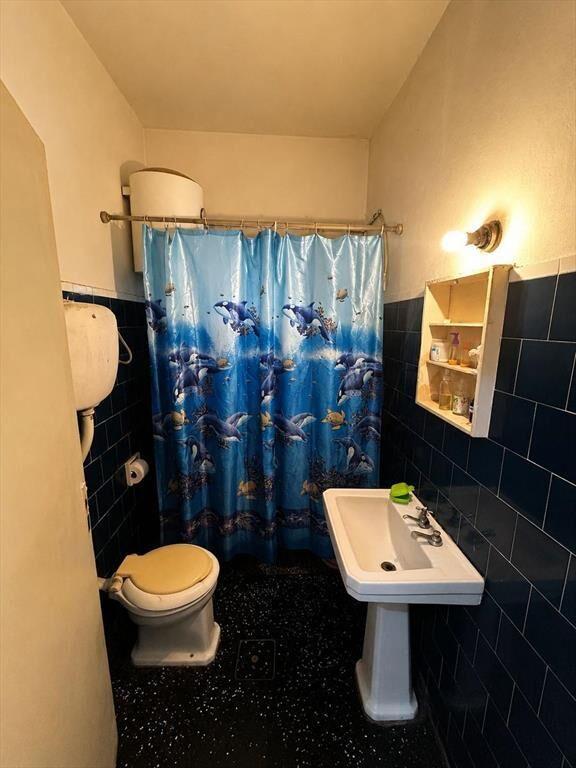Venta de Terreno con 2 Casas en Pérez Castellanos