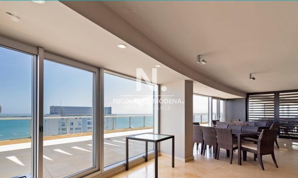 Departamento en venta a pasos del Mar